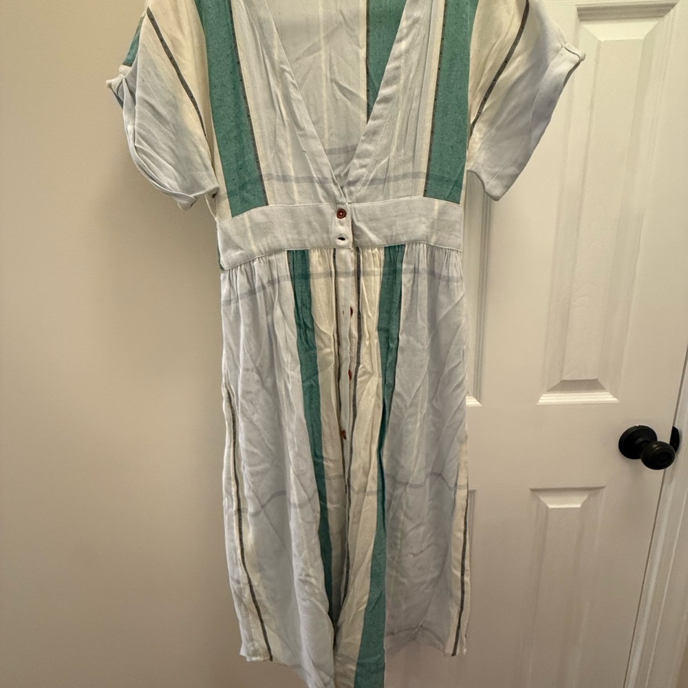 O'Neill Green and White Striped Garment